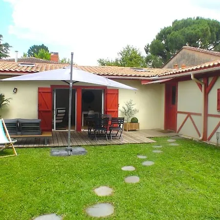 Maison Esprit Des Lois La Brede Exterior foto